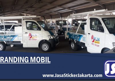 Branding Mobil 01