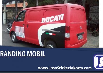 Branding Mobil 02